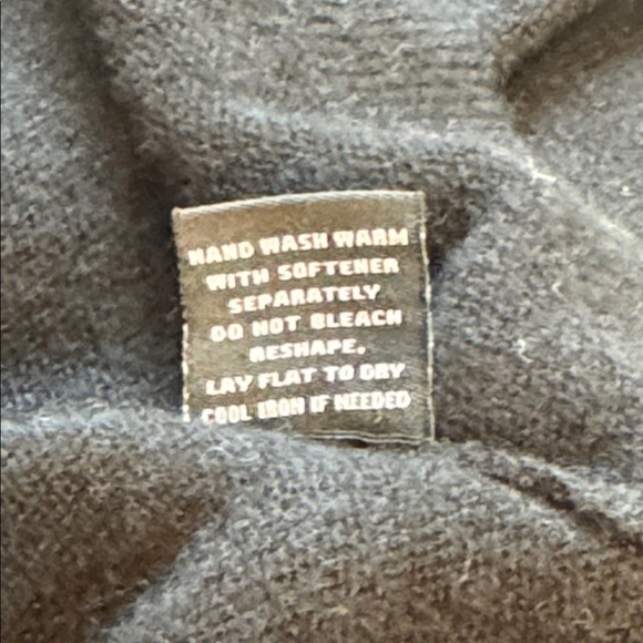 525 America black high neck dress cashmere blend new with tag - Picture 9 of 9